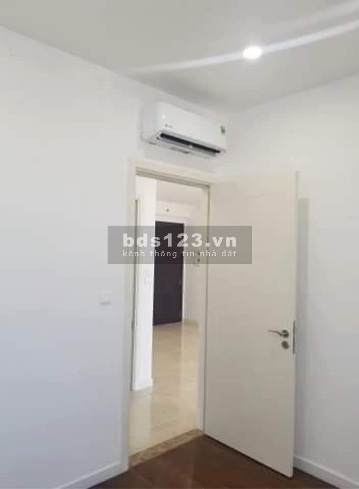 D'Capitale cho thuê gấp CH 50m2 đồ cơ bản vừa ở vừa làm VP giá rẻ 10tr/th