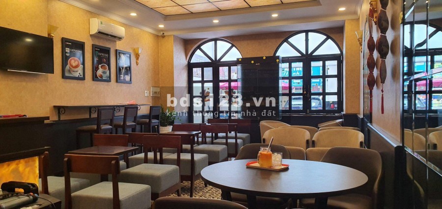 Cho Thuê Nhà Nguyên Căn 1 trệt 5 lầu ( 600m2 )