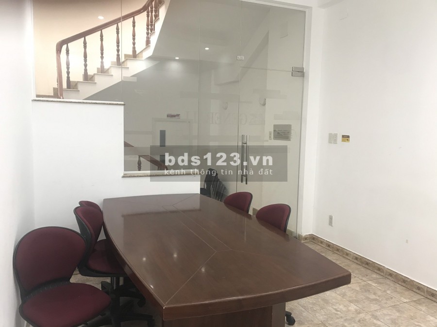 Cho Thuê Nhà Nguyên Căn 1 trệt 5 lầu ( 600m2 )