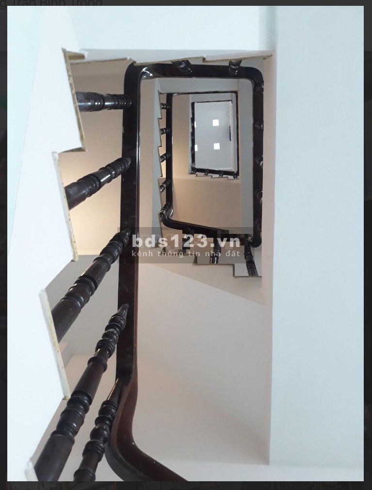 Nhà Bán 3x8M hẻm5m ngay chợ Trần Bình Trọng P1 Q5. Giá 5,5 Tỷ