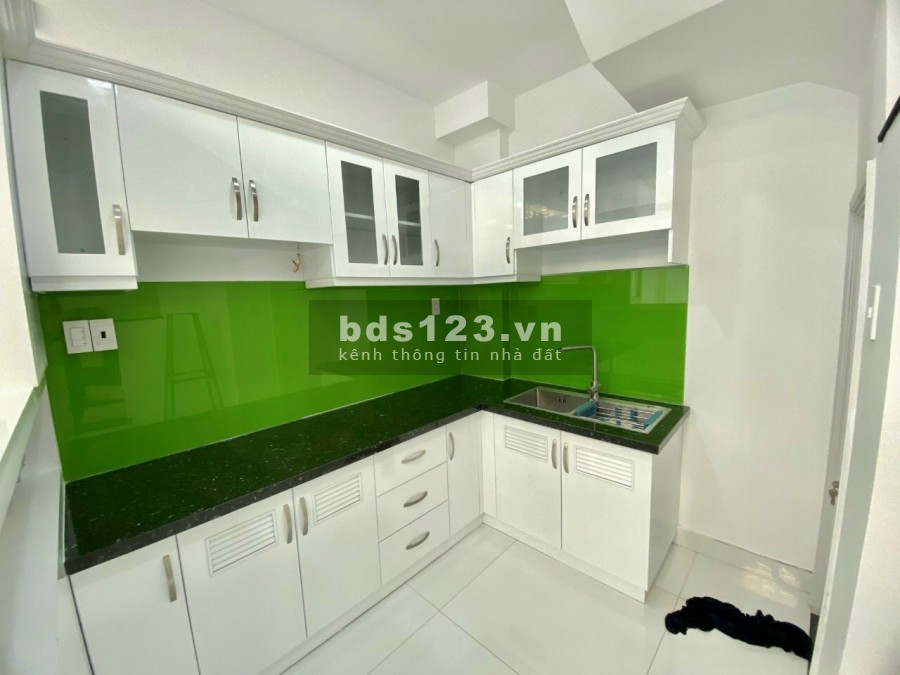 Bán nhà 5 tầng dt 40m2 HXH 99 Nguyễn Thượng Hiền, P5, Quận Bình Thạnh, giá 6.7 tỷ