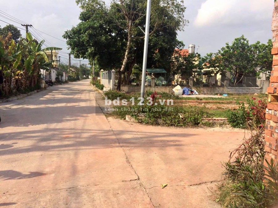 Bán đất 102m2 tại thôn 5 hải tiến tp Móng Cái Quảng Ninh