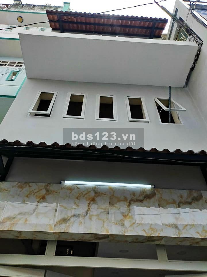 Bán Nhà hẽm Quận 11 nhà mới dọn vào ở ngay giá 4.05 Tỷ