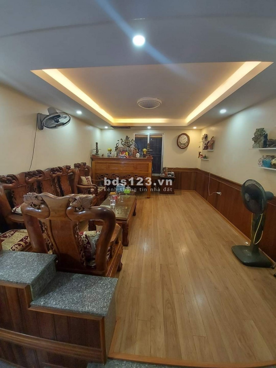 70m2 MTx7.3m, NGUYỄN VĂN CỪ LONG BIÊN BÁN ĐẤT TẶNG NHÀ