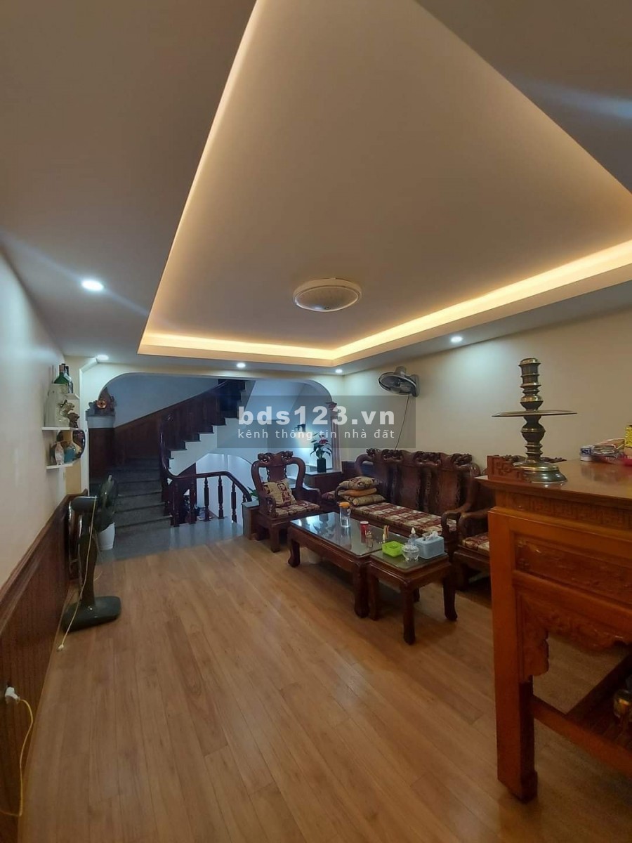 70m2 MTx7.3m, NGUYỄN VĂN CỪ LONG BIÊN BÁN ĐẤT TẶNG NHÀ