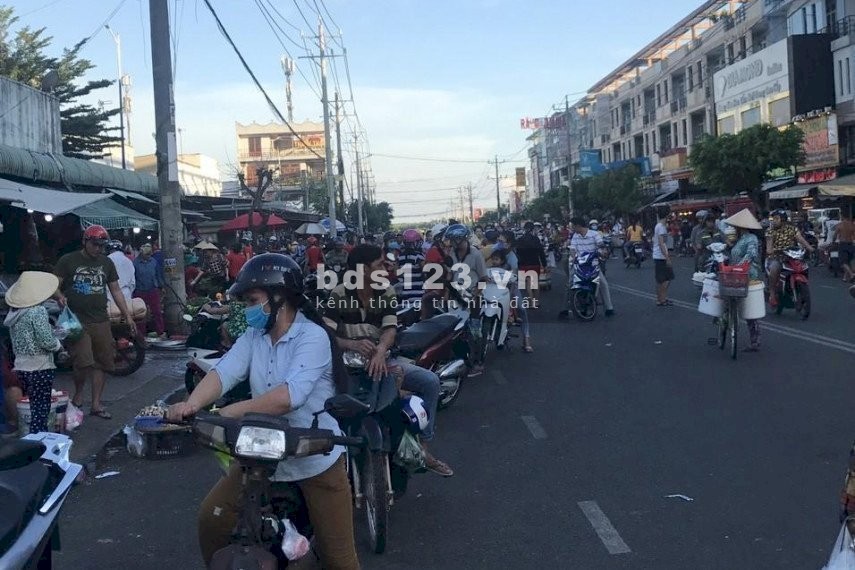 Cần bán 3 lô đất nằm trong khu đô thị mỹ phước 3&4 nằm trong khu dân cư và khu công nghiệp