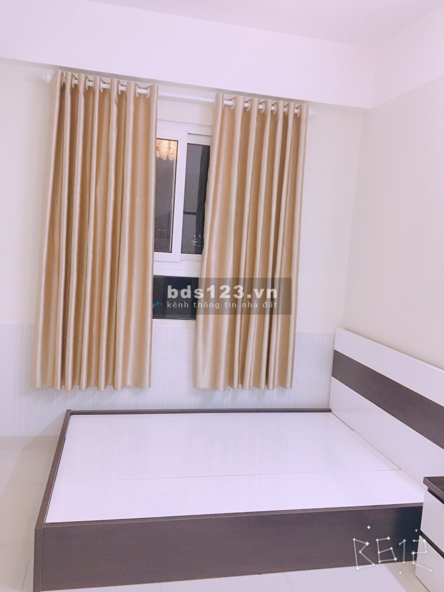 Chung cư Âu Cơ Tower quận Tân Phú bán gấp 80m2, giá 2.35 tỉ sổ hồng chính chủ