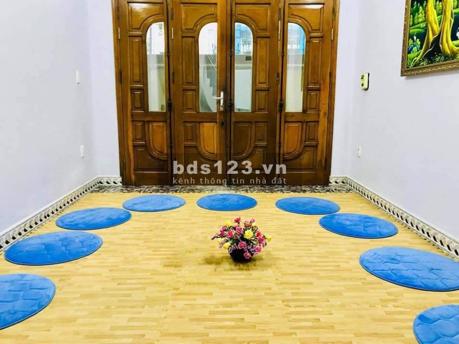Cho thuê nhà riêng tại Quan Nhân, gần Ngã Tư Sở