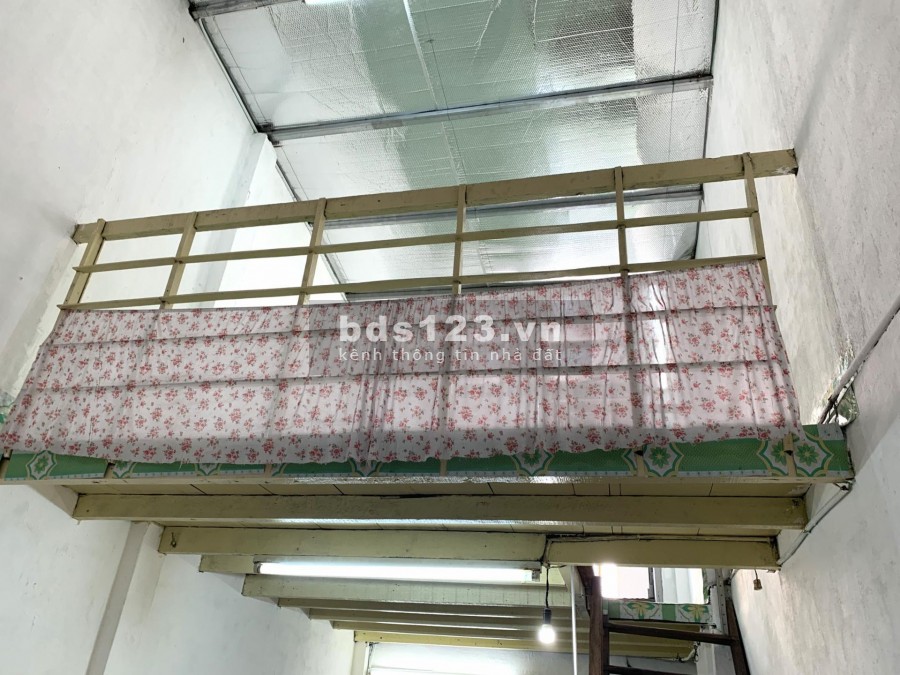 Bán nhà cũ 3x9, hẻm an ninh, CMT8 P15 Q10 giá 2ti5