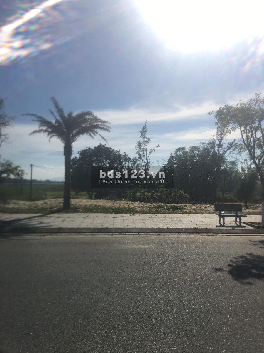 Chính chủ cần bán lô Biệt thự KĐT Ngọc Dương Riverside giá siêu rẻ