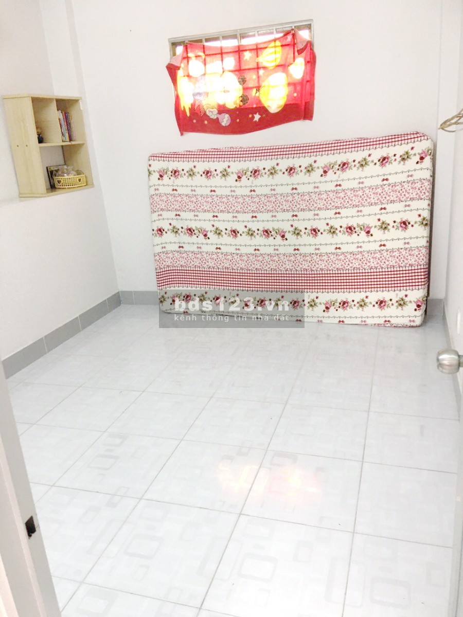 Nhà gần mặt tiền 4.4*5.5m hẻm đường Nguyễn Duy F9 Q8 - Mr Vinh