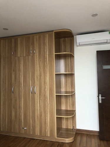 Cho thuê Chung cư Home City Trung Kính 2 ngủ full 11 triệu. Lh 0377983070