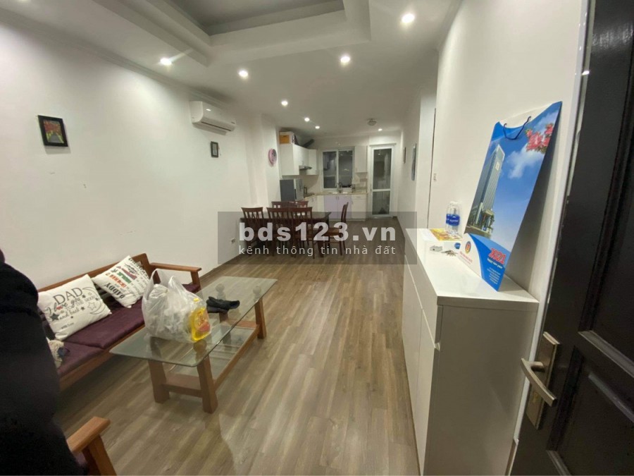 Bán chung cư Megastar C2 Xuân Đỉnh, dt90m 2PN 2WC thoáng mát view cv Hòa Bình giá 16tr/m 0988296228