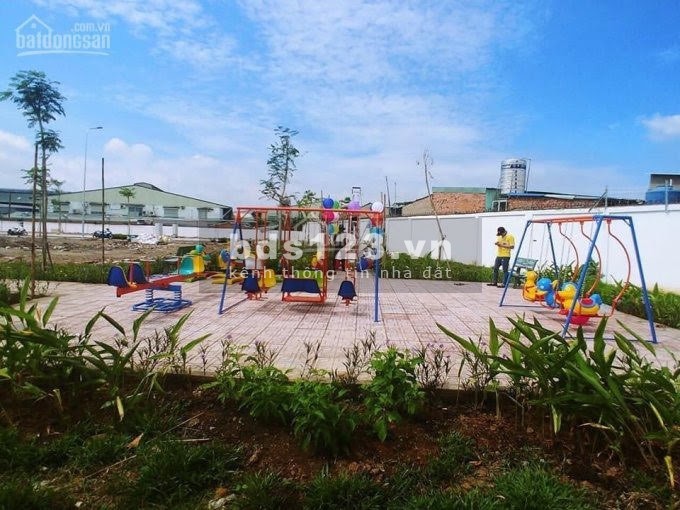 Cần bán lô đất 100m2 ngay bán đảo Kim Cương Trên MT Long Thuận, Trường Lưu, Q9. SHR. Giá ưu đãi chỉ 2.2 tỷ/ nền