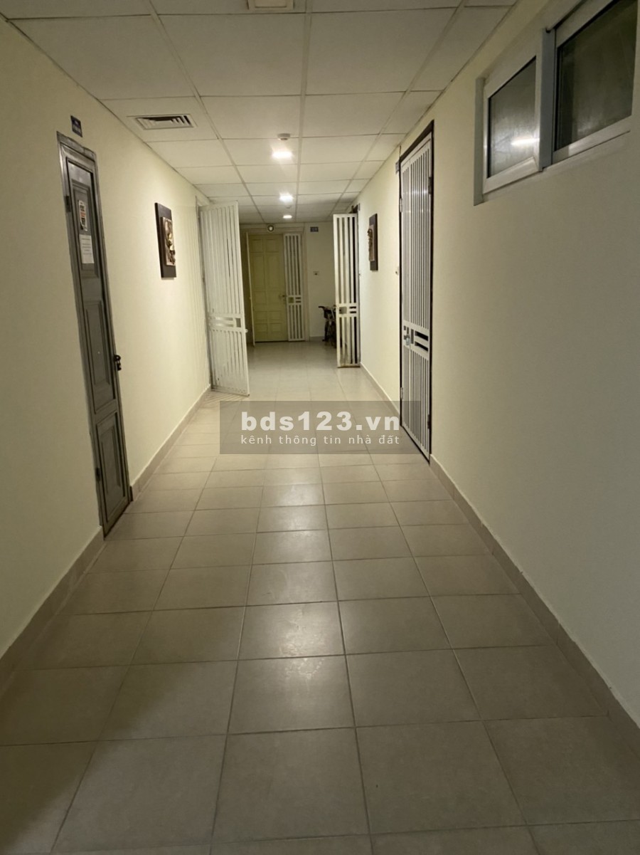 Bán chung cư Megastar C2 Xuân Đỉnh, dt90m 2PN 2WC thoáng mát view cv Hòa Bình giá 16tr/m 0988296228