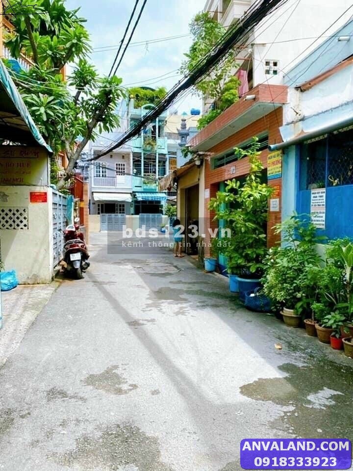 Bán nhà Hẻm thẳng rộng, Hòa Hưng, Phường 13, Quận 10, 108m2, 4 Tầng, giá 3 tỷ 5
