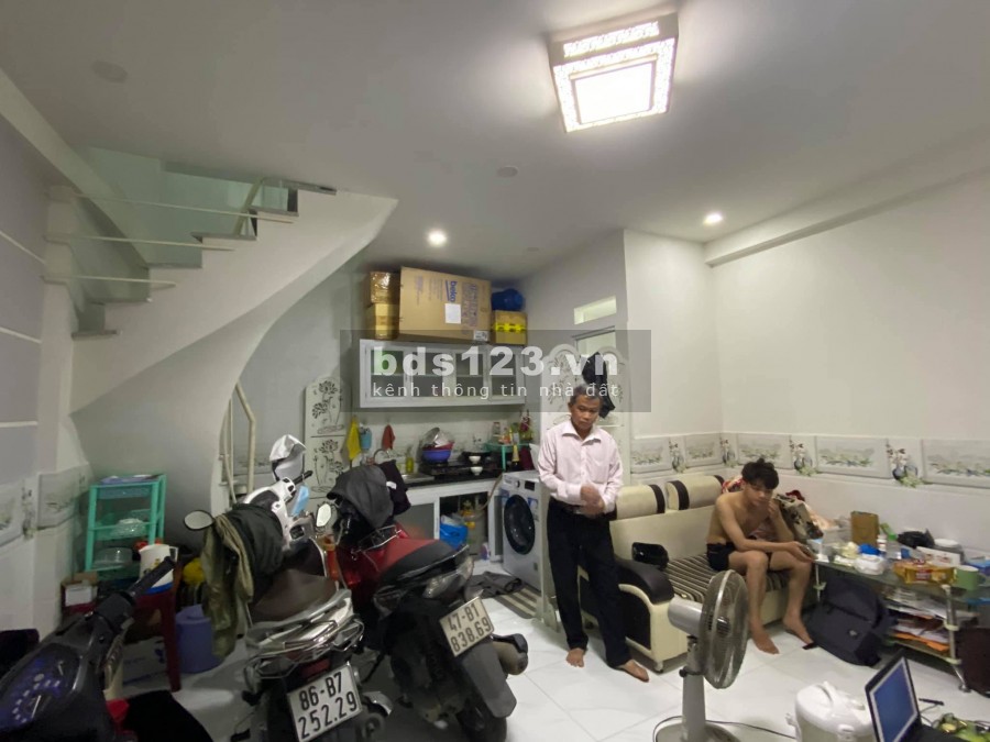 Bán Nhà Quang Trung 28M 2 Tầng Giá 2.6 tỷ Phường 10 Gò Vấp