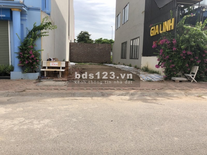 Bán lô đất đấu giá Đông Dư. DT 85,4m2