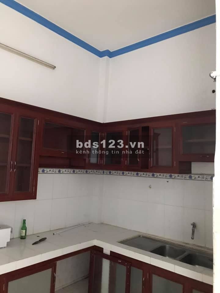 Bán gấp nhà Dương Đức Hiền tân phú 47m2 chỉ 3 tỷ1.