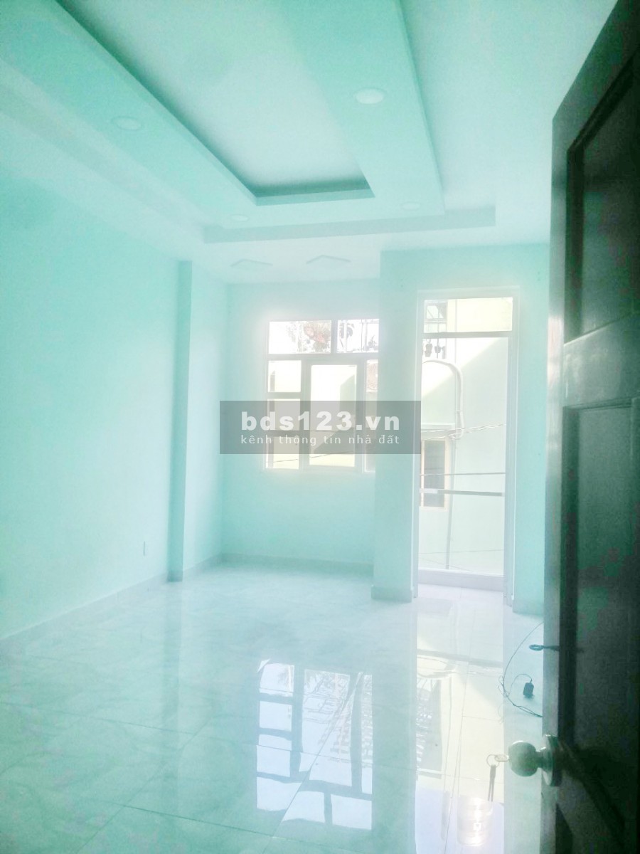 Bán nhà mới 2 lầu gần mặt tiền đường Phạm Thế Hiển Phường 5 Quận 8