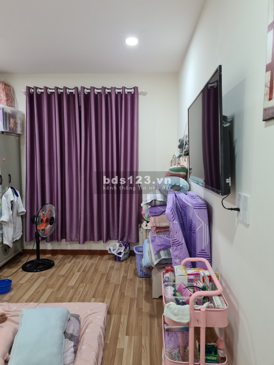 Cần bán gấp căn hộ Diamond Riverside (City Gate 2), Quận 8. Diện tích 72m2, 2 Phòng Ngủ