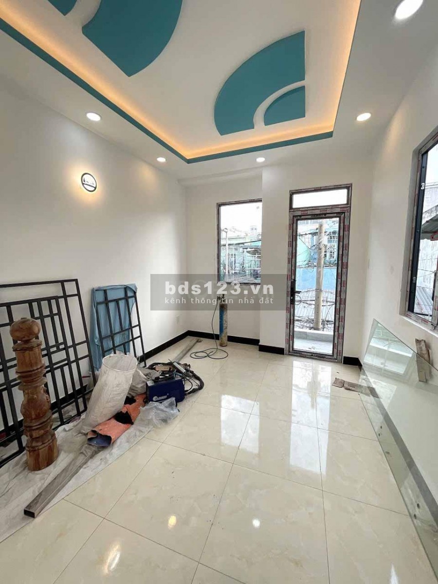 Bán Nhà Quận 8 , 4PN 3WC , hẻm 4m thông thoáng , P5Q8