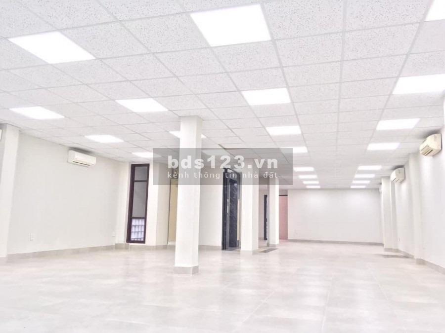 CHO THUÊ VĂN PHÒNG TẠI D2 BÌNH THẠNH - 60M2 GIÁ CHỈ 21 TRIỆU/THÁNG