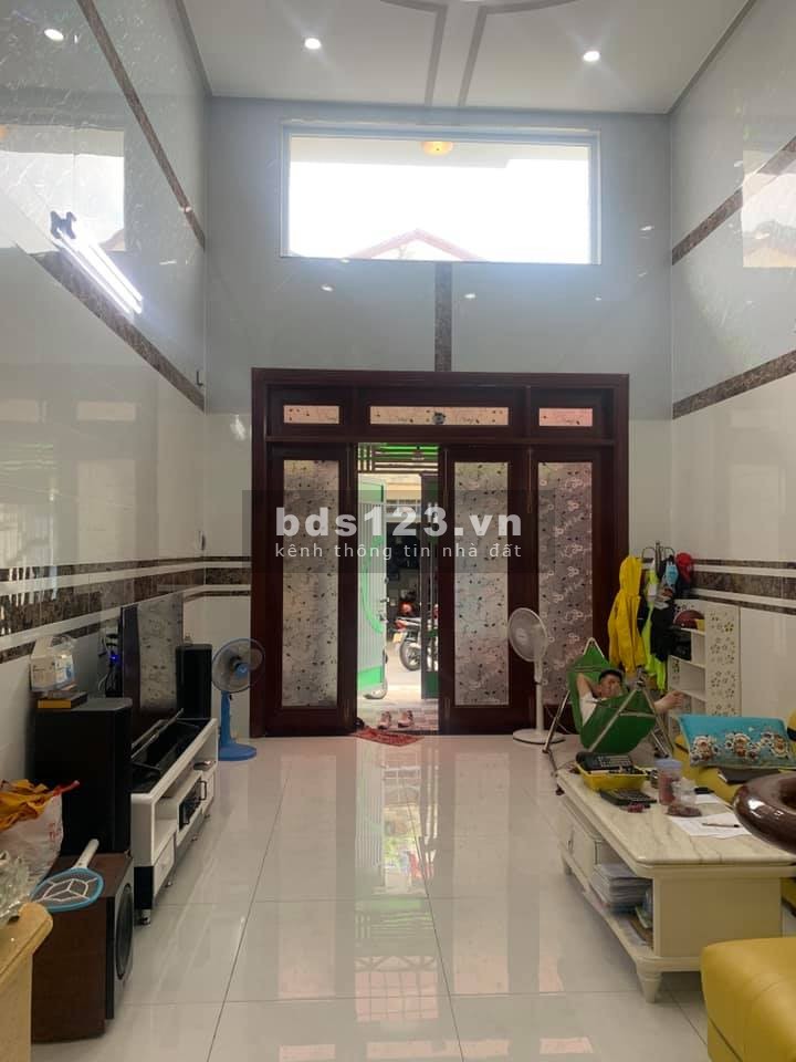 Bán nhà HXT Quang Trung P.8 Gò Vấp 81m2(4.5x18) 5 tầng BTCT chỉ 7.5 tỷ
