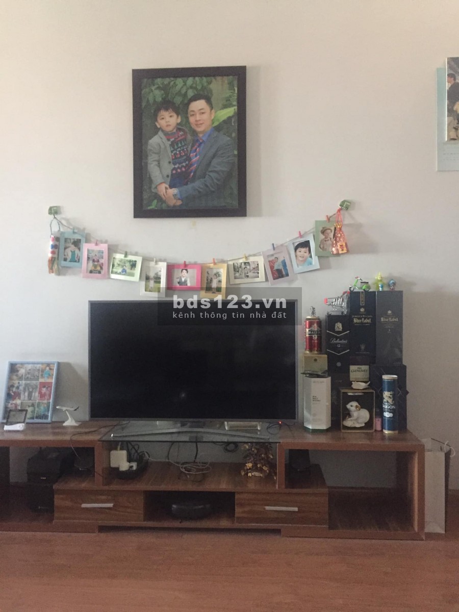 Cần bán chung cư view đẹp 2PN 81m2 Green House Việt Hưng giá 1,8 tỷ LH 0348885083