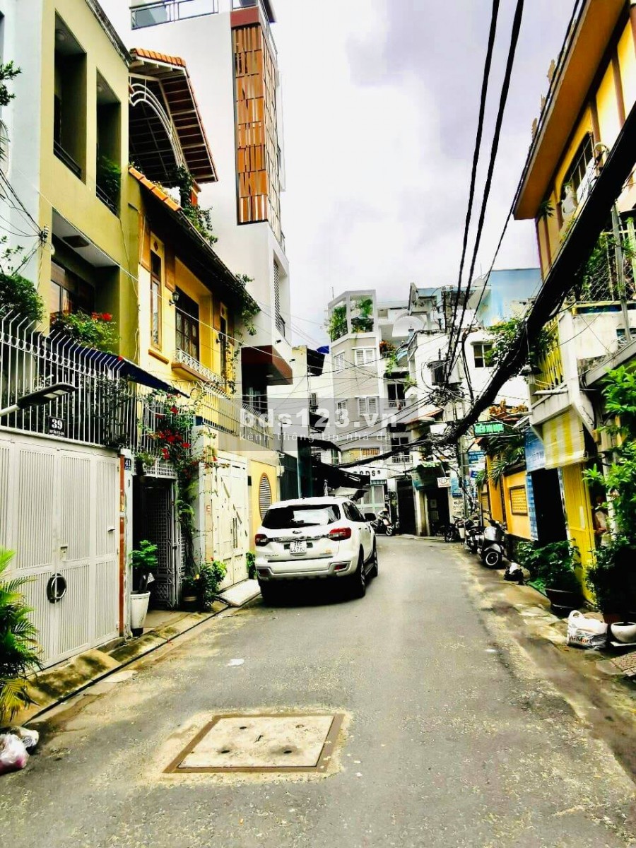 Chủ kẹt bán gấp nhà HXH Duy Tân 2 tầng 55m, vào ở ngay, giá chỉ 3 tỷ hơn