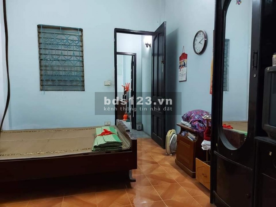 Bán gấp nhà Giảng Võ DT 38m 4 Tầng giá 3.7 Tỷ