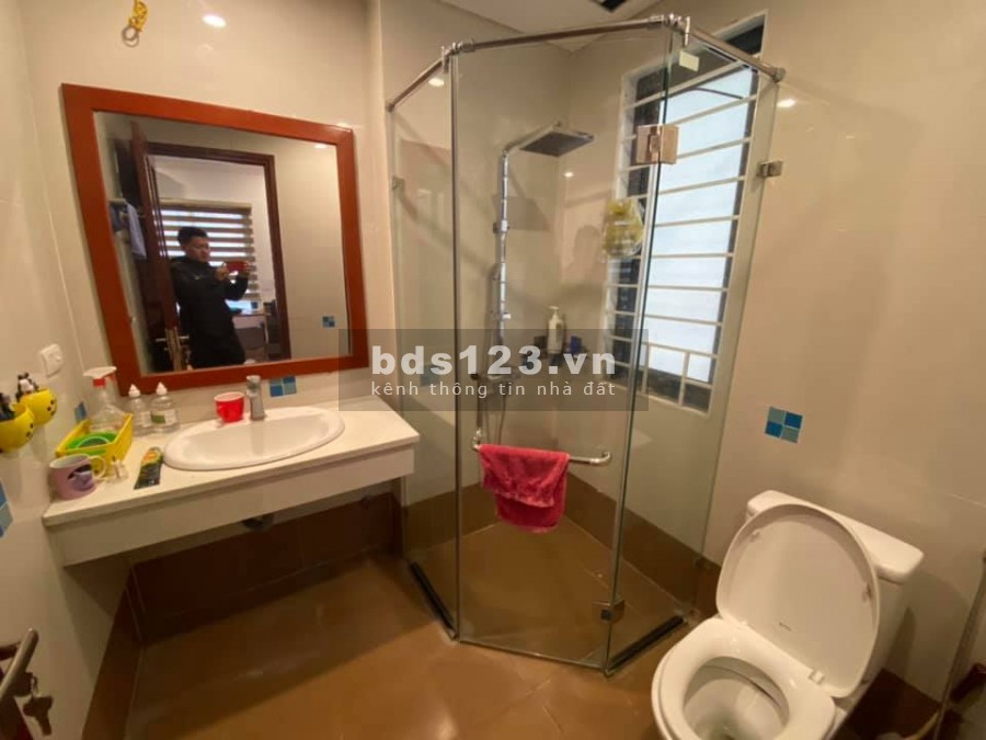 SỐNG ĐỈNH, LÔ GÓC Bồ Đề Long Biên, 35m2 MTx5.4m 5T nhỉnh 3 tỷ