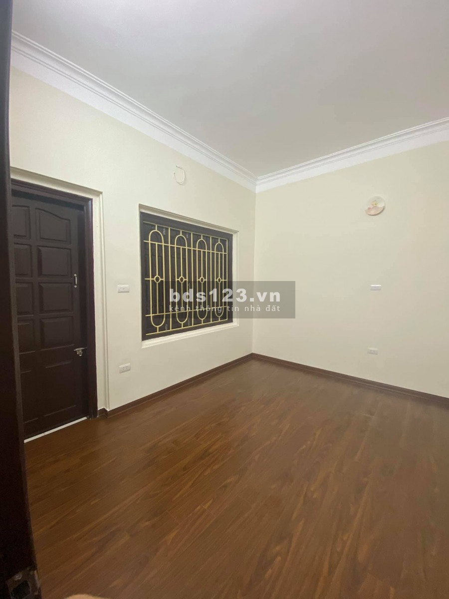 Bán gấp nhà Vũ Tông Phan,Thanh Xuân 78m 4T 4.7 tỷ,đẹp như khách sạn 5 sao