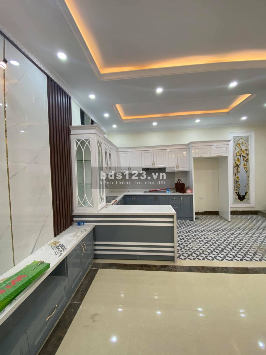 Bán gấp nhà Vũ Tông Phan,Thanh Xuân 78m 4T 4.7 tỷ,đẹp như khách sạn 5 sao