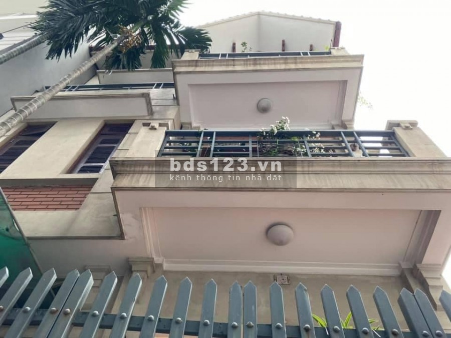 SIÊU PHẦM PHÂN LÔ - OTO TRÁNH – NGAY NGÃ 4 SỞ 70M 6T KINH DOANH