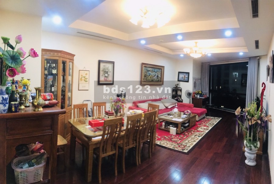 CẦN BÁN GẤP CĂN HỘ CAO CẤP ROYAL CITY - TOÀ R2 - GIÁ TỐT NHẤT THỊ TRƯỜNG
