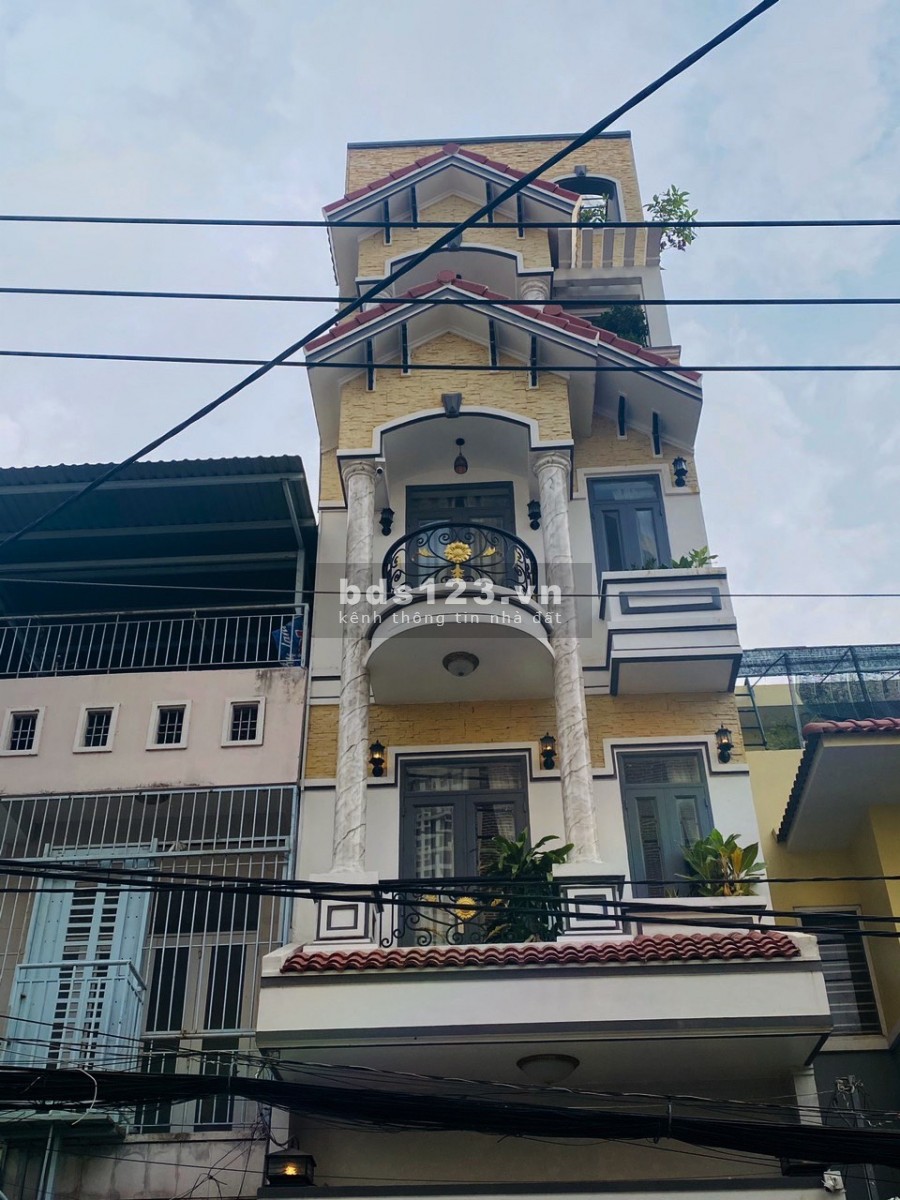 Bán nhà phố 3 lầu MT đường Phan Huy Thực P.Tân Kiểng Q7
