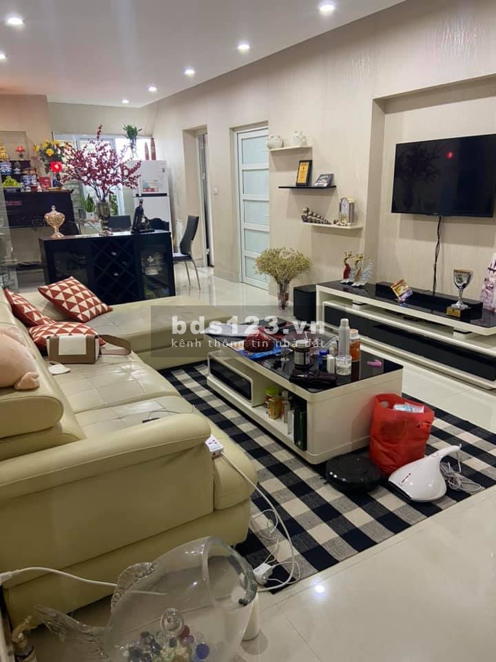 Siêu Hiếm Nhà KĐT Vạn Phúc, 55m², 3T, MT3.7m, giá 6.4 tỷ, Ô Tô Kinh Doanh Siêu Thị.