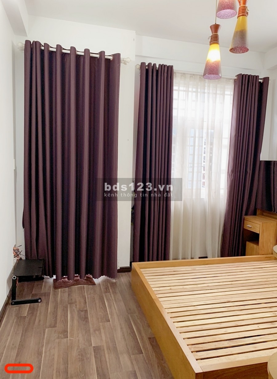 HXH Phan Văn Trị 4x13m trệt, 3lầu, 5phòng ngủ, 4wc. 20tr/th.