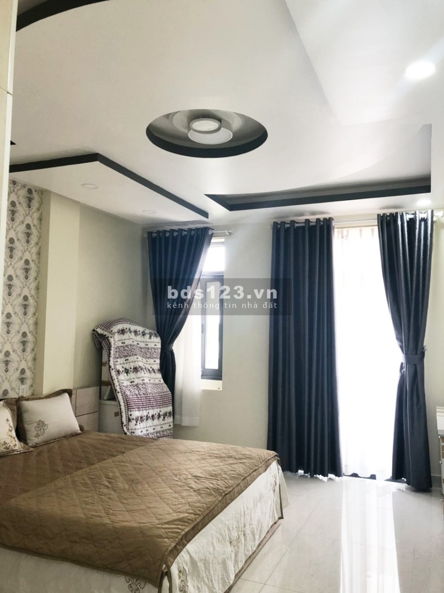 Bán nhà phố 3 lầu MT đường Phan Huy Thực P.Tân Kiểng Q7