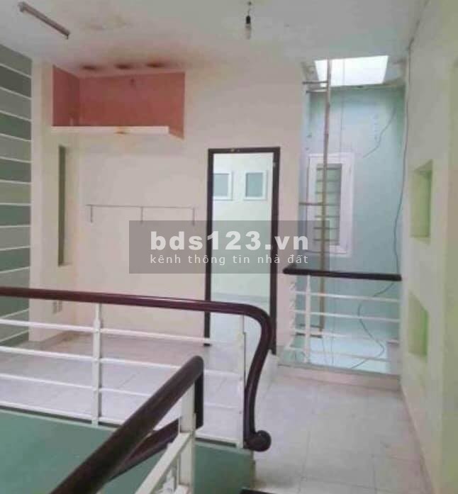 Bán gấp nhà hẻm XH, Ngã tư Nguyễn Thị Thập và Huỳnh Tấn Phát, Q7, 60m2, chỉ 4,29 tỷ