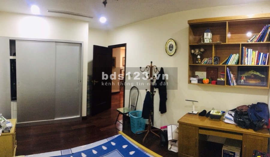 CẦN BÁN GẤP CĂN HỘ CAO CẤP ROYAL CITY - TOÀ R2 - GIÁ TỐT NHẤT THỊ TRƯỜNG