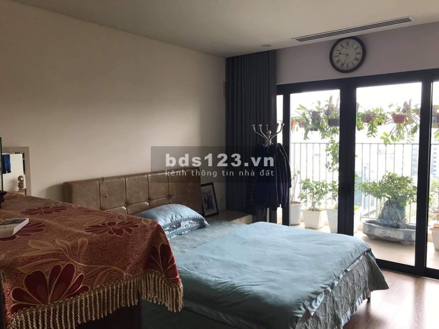 Bán gấp nhà ngõ 63 Nguyễn Cao giá 3.8 tỷ, 40mx4 tầng, MT 6m, ở luôn.