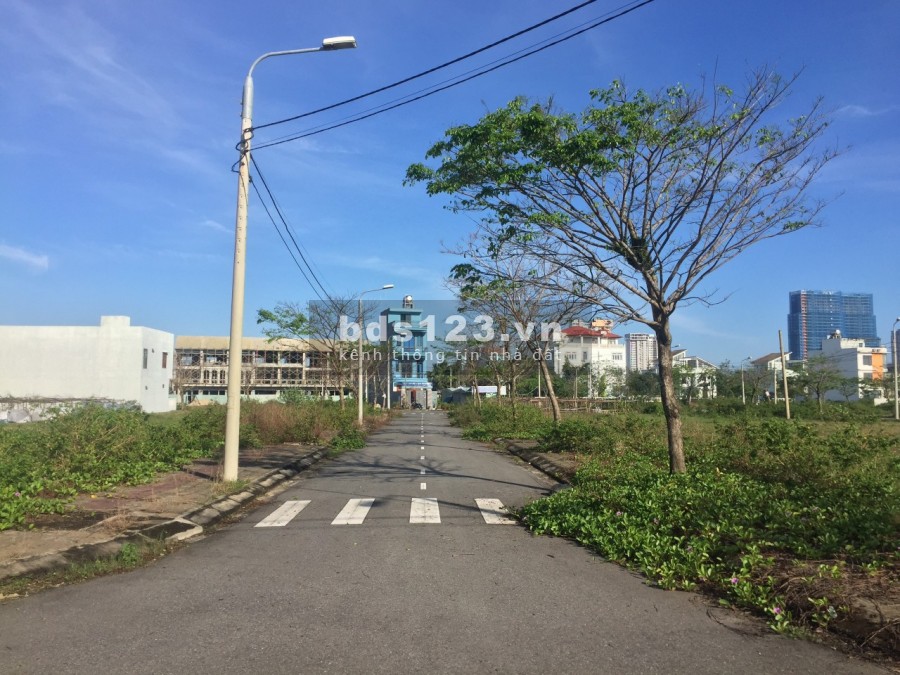 Chính chủ cần bán nhanh 110mv đất nền giá rẻ khu đô thị Ngọc Dương Riverside.