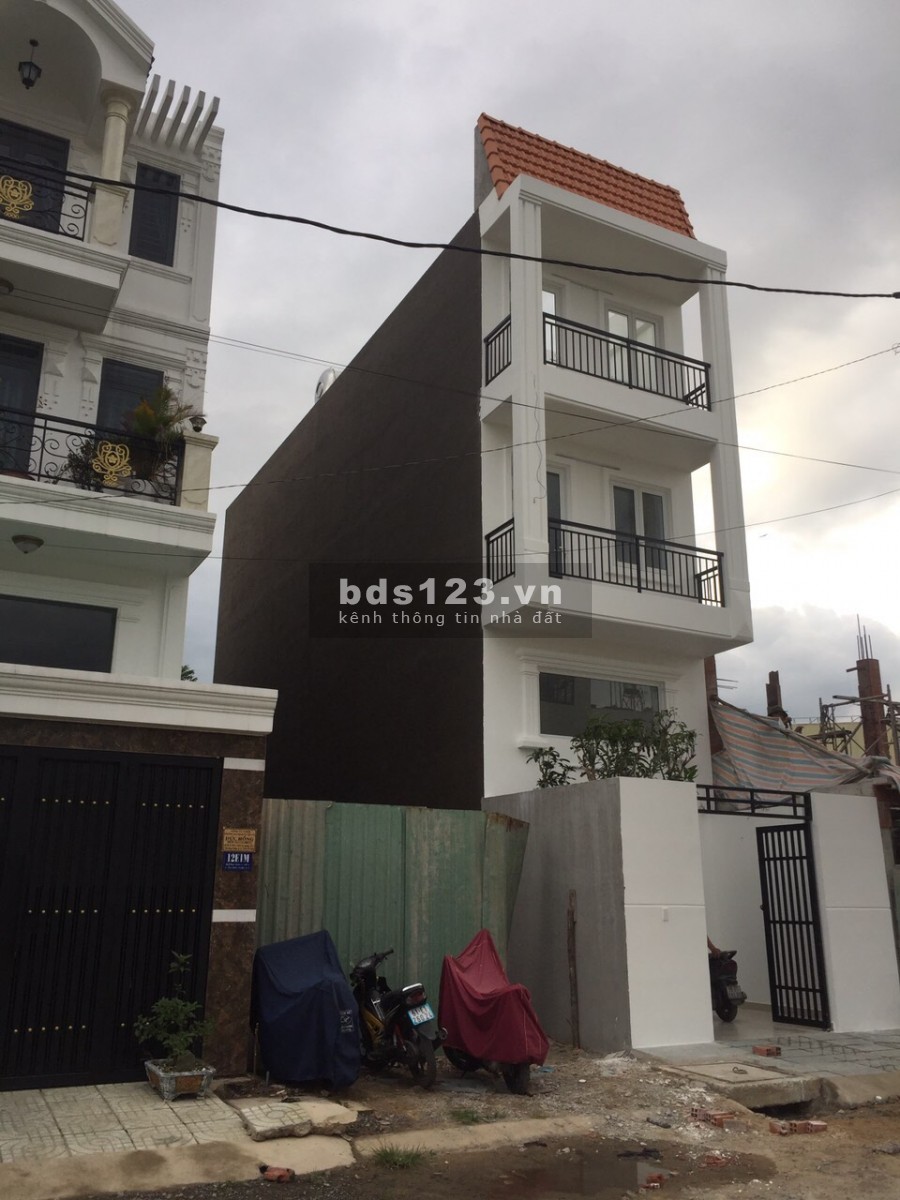 Thanh lý gấp 2 lô đất MT Âu Dương Lân, cách UBND P3- Q8 -200m. giá chỉ 2,5 tỷ/80m2
