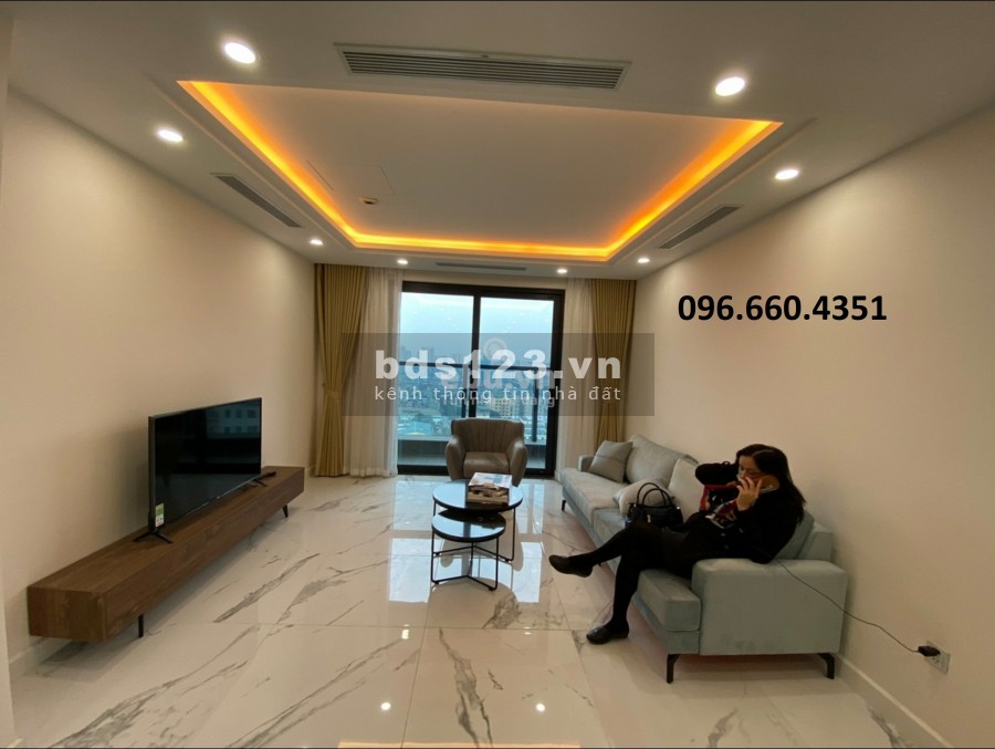 TẶNG 4 THÁNG THUÊ NHÀ, MIỄN PHÍ DỊCH VỤ CĂN HỘ THÔNG MINH SUNSHINE CENTER