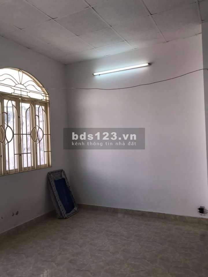 Nhà chính chủ giá rẻ hoàng ngọc phách 69m2 xe hơi đua 3 lầu 7 tỷ 7.