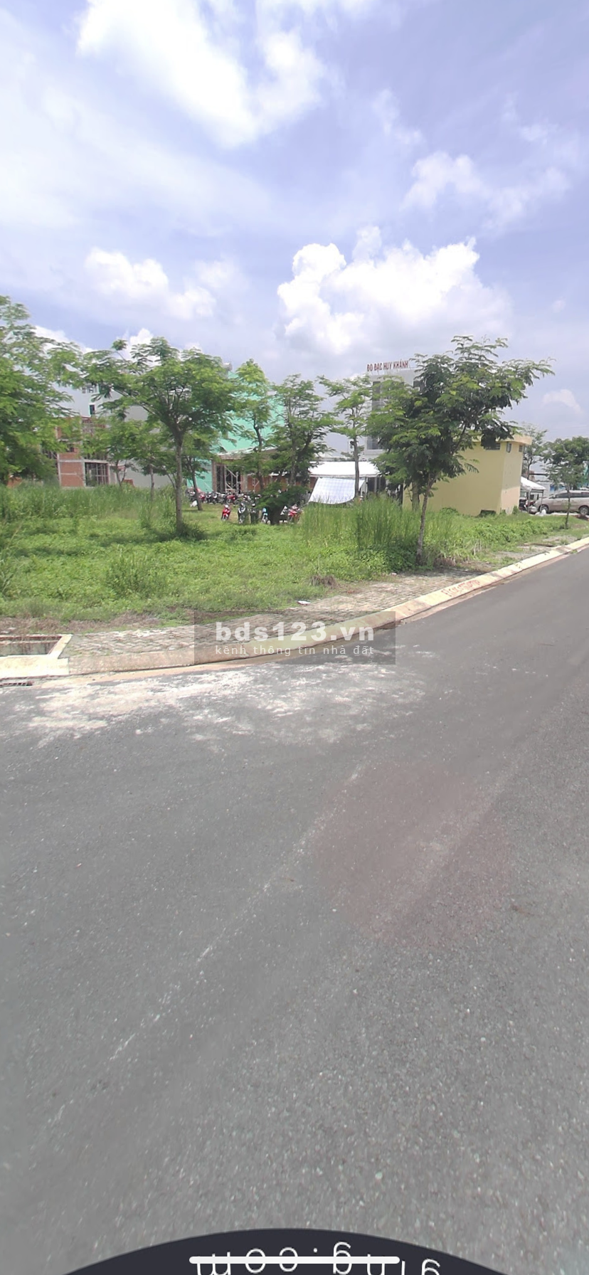 Bán đất MT Lê Văn Việt, cách ngã tư Thủ Đức 200m, Sát ga Metro, Vincom, giá 1.8tỷ, SHR. 0918590820 Kim