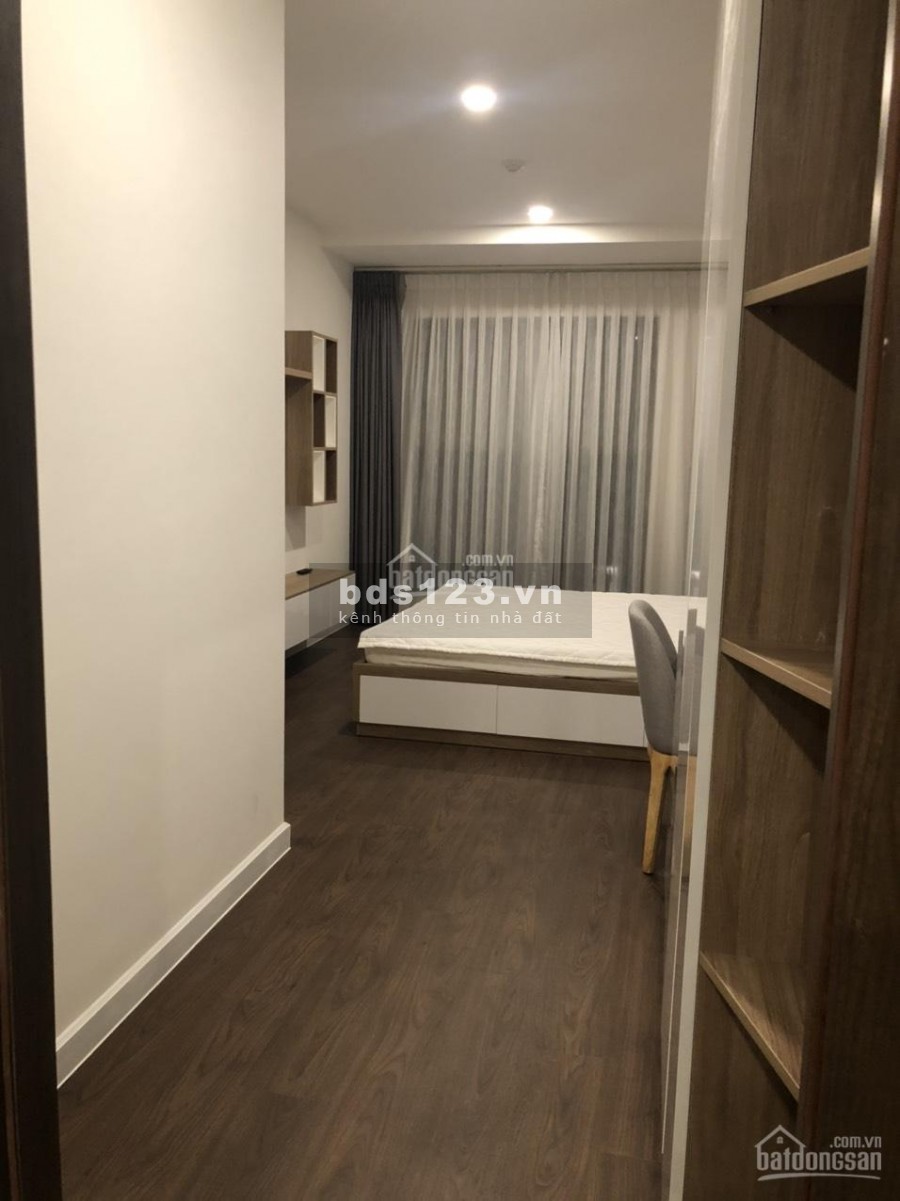 Harmona Trương Công Định cần cho thuê căn hộ 80m2, 2 PN sàn gỗ, giá 10 triệu/tháng, LHCC