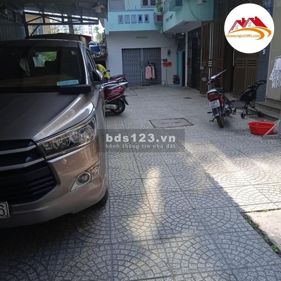 Nhà bán Trịnh Đình Thảo, DT: 76m2 x 2 tầng, MT: 4m, Giá: 6,3 tỷ, Lh 0783776798.